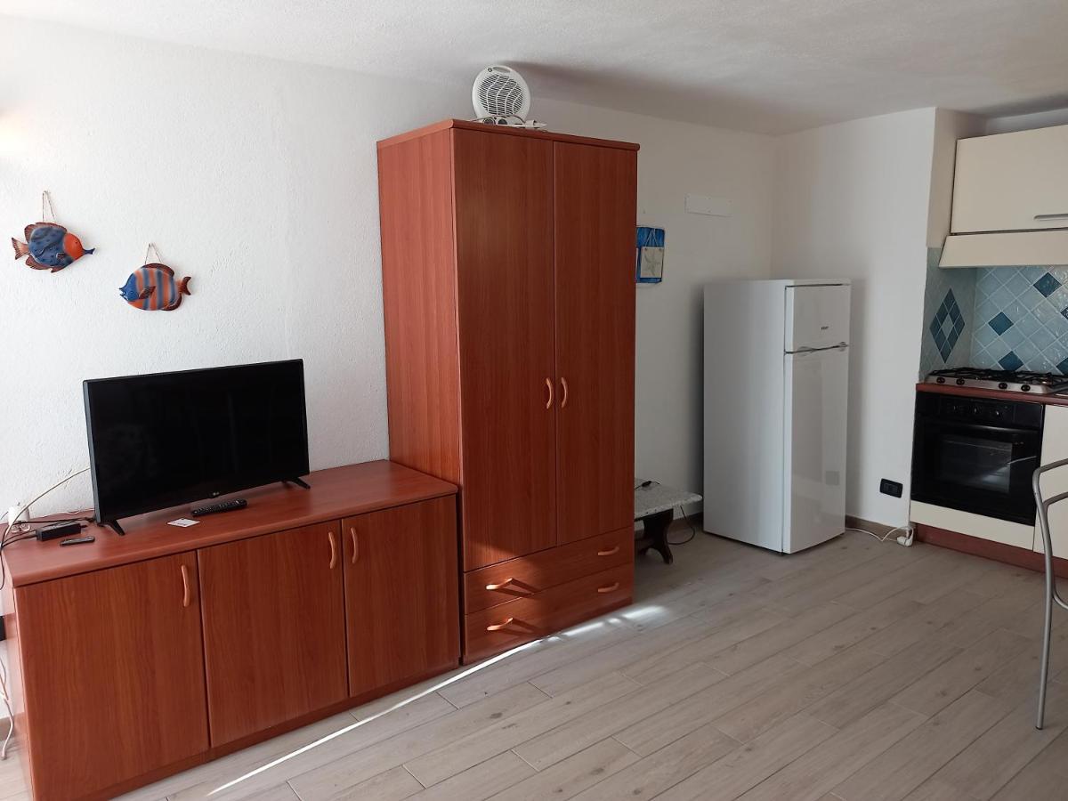 Lucky Apartment Golfo Aranci Eksteriør bilde