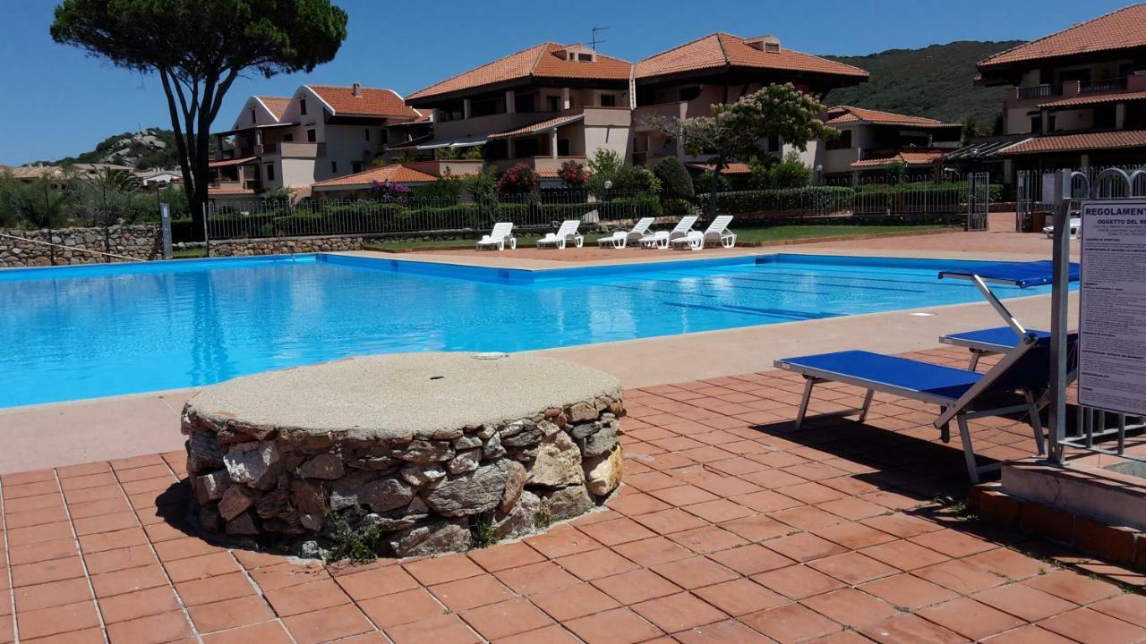 Lucky Apartment Golfo Aranci Eksteriør bilde